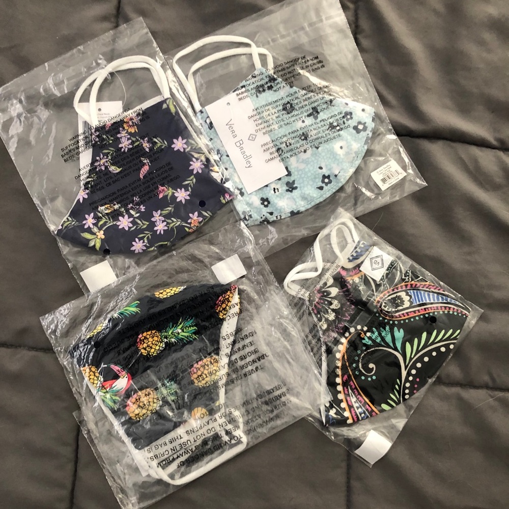 Vera Bradley Face Masks (4)